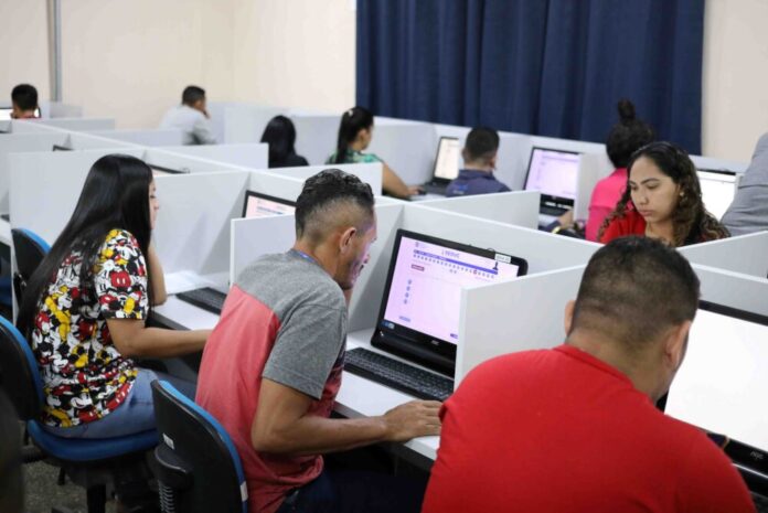 Educacao Provao Eletronico Foto Euzivaldo Queiroz