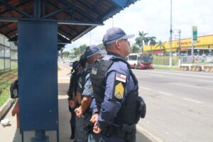 Manaus reduz roubos a ônibus em 46% com integração das Forças de Segurança