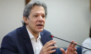 “Não vemos problema em corrigir rota”, diz Haddad