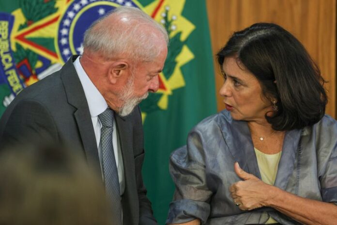 Lula Nísia Trindade