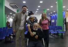 SSP AM ENTREGA CARTEIRA DE IDENTIDADE NACIONAL A IDOSO DE ANOS EM MANAUS FOTOS VICTOR LEVY SSP AM