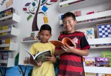 Leitura e alimentação: Prato Cheio inaugura mini bibliotecas em Manaus STEVÃO COSTA E ANGELO GABRIEL