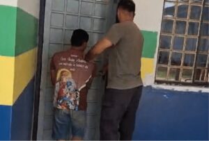 Suspeito de estuprar uma criança de 6 anos é preso por violar medida protetiva: ‘Chegou a perguntar pela vítima’