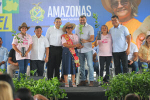 Governador paga mais de R$ 1,7 milhão em subvenção econômica do pirarucu e destina fomento e insumos ao setor primário