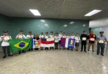 PMAM ALUNOS MEDALHISTAS RETORNAM A MANAUS FOTO GISELLE SIMÕES PMAM ()