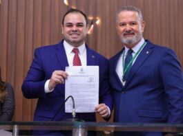 Presidente Roberto Cidade divulga cronograma do concurso público da Aleam, com 100 vagas para chamamento imediato e 200 para cadastro reserva