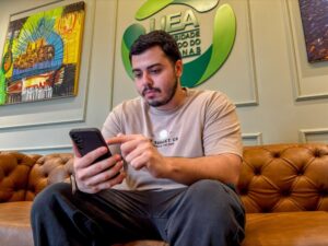 App do Pré-Vest UEA: nova versão realiza simulados para testar conhecimento dos candidatos ao Vestibular e SIS