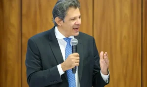 Haddad diz que tarifaço de Trump não tem racionalidade econômica