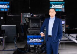 Manauaras lotam as redes sociais pedindo que Roberto Cabrini investigue David Almeida