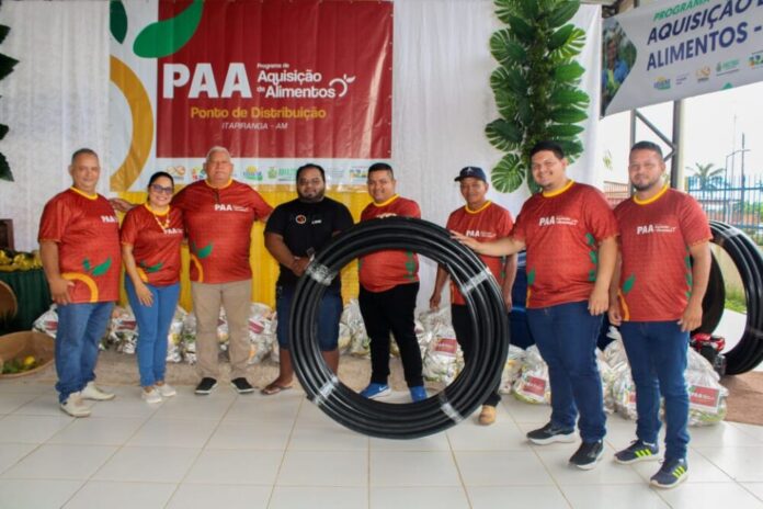 Idam Entrega de PAA e crédito rural em Itapiranga Fotos divulgação() Idam Entrega de PAA e crédito rural em Itapiranga Fotos divulgação()