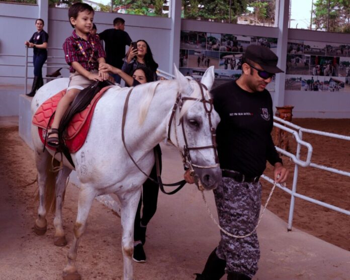 PMAM CPE PORTAS ABERTAS CAVALARIA FOTO ARQUIVO PMAM PMAM CPE PORTAS ABERTAS CAVALARIA FOTO ARQUIVO PMAM