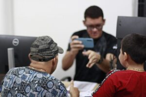 SSP-AM inicia mutirão para entregar mais de 500 celulares recuperados aos proprietários