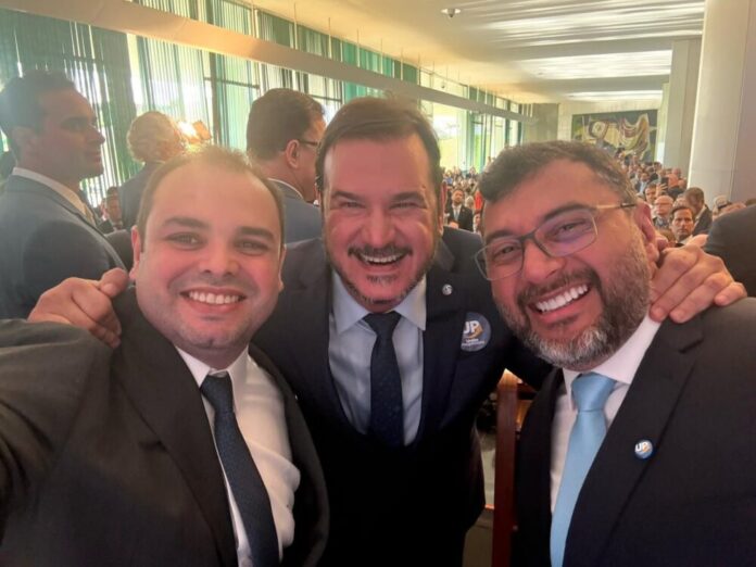 WhatsApp Image at Roberto Cidade participa da criação da maior força política do Brasil: a União Progressista