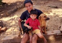 Arquivo Pessoal Sabrina Joge e os cães neguinha e meninão