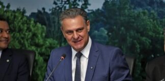 Carlos Fávaro