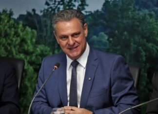 Carlos Fávaro