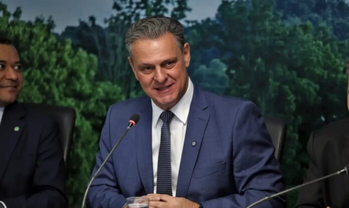 Carlos Fávaro Carlos Fávaro
