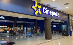 CineMaterna exibe ‘Lilo & Stitch’ em sessão adaptada para famílias com bebês, na terça (17)