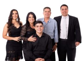 Educacao Dia Das Maes Aida David Familia Foto Arquivo Pessoal