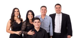 Educacao Dia Das Maes Aida David Familia Foto Arquivo Pessoal