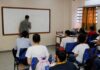 Educacao Professor em Sala de Aula Euzivaldo Queiroz ()