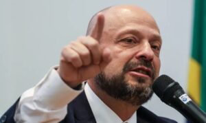 INSS: agências dos Correios vão atender vítimas de fraudes