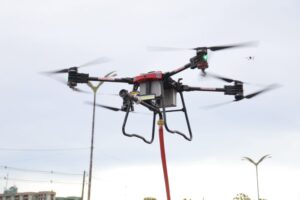 Wilson Lima apresenta primeiro drone de combate a incêndio do Brasil