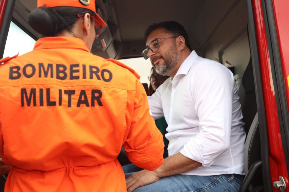 SECOM GRUPAMENTO DE COMBATE À INCENDIOS SECOM GRUPAMENTO DE COMBATE À INCENDIOS