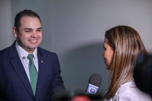 Presidente Roberto Cidade defende conclusão das obras do polo universitário da UEA em São Paulo de Olivença