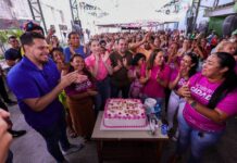 Roberto Cidade leva emoção e reconhecimento às mães das zonas Sul e Oeste de Manaus
