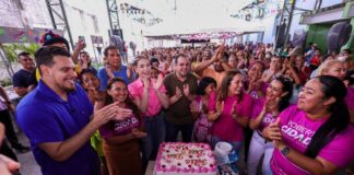 Roberto Cidade leva emoção e reconhecimento às mães das zonas Sul e Oeste de Manaus