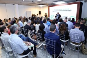 Debate sobre sustentabilidade e Tribunais de Contas lota abertura do IX Congresso Internacional em Manaus