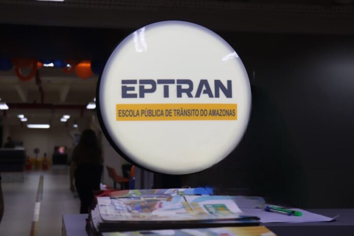 Imagens Arquivo Eptran Detran AM ()