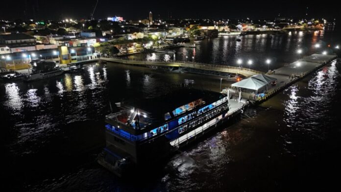 PMAM DESEMBARQUE DA TROPA DA PMAM EM PARINTINS FOTO ADSON MEKAIIM PMAM ()