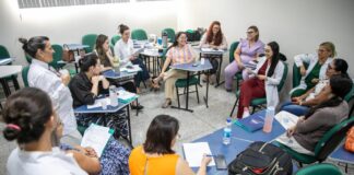 rocedimento foi assistido por enfermeiros e marca o início da difusão gratuita do Implanon no Amazonas