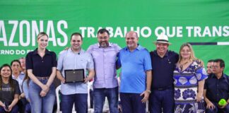 Roberto Cidade recebe título de Cidadão de Borba, reforça laços com o município e acompanha entregas do Governo do Estado