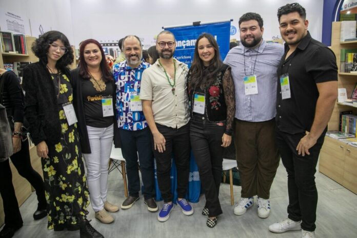 Lançamento reforça o papel estratégico da Editora UEA Lançamento reforça o papel estratégico da Editora UEA