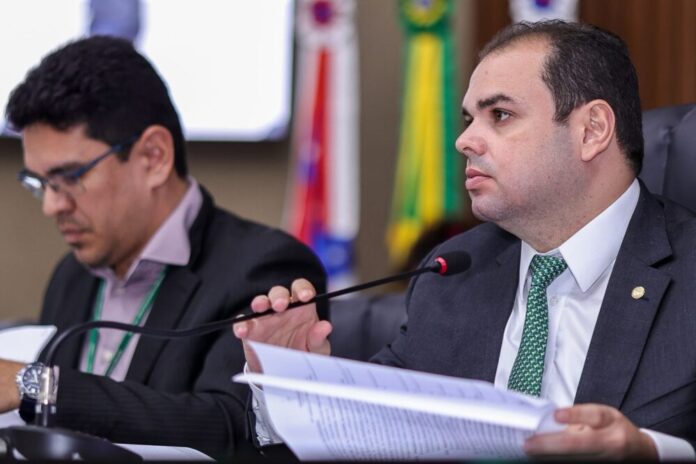 Roberto Cidade Foto - Herick Pereira Roberto Cidade Foto - Herick Pereira