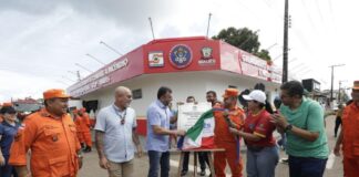 Em Maués, Wilson Lima entrega estrutura fixa do Corpo de Bombeiros