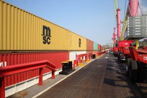 Amazonas registra US$ 6,97 bilhões em importações nos primeiros cinco meses de 2025