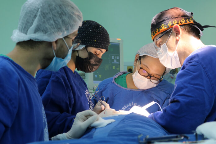 FCecon cirurgia do serviço de cabeça e pescoço FOTO Laís Pompeu FCecon