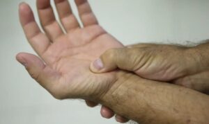 Lei passa a definir fibromialgia como deficiência em todo o país