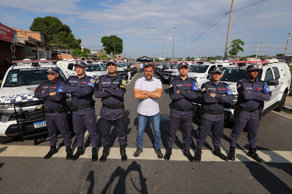 Novas Viaturas Diego Peres () Novas Viaturas Diego Peres ()