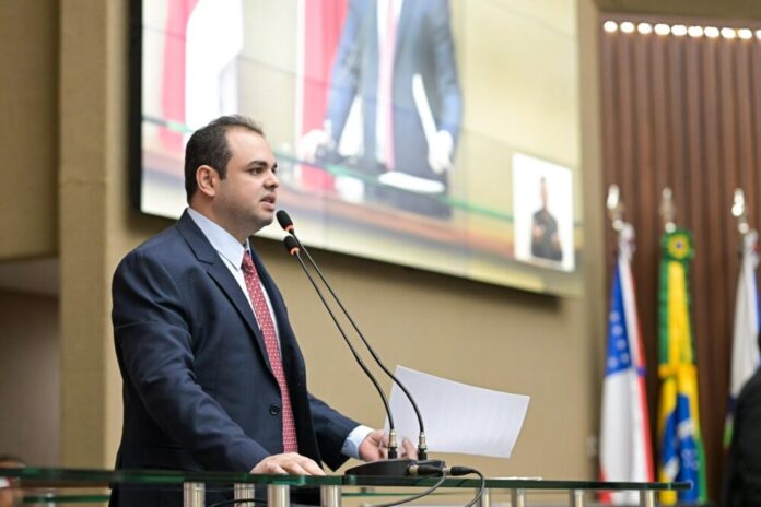 Roberto Cidade Foto - Herick Pereira Roberto Cidade Foto - Herick Pereira