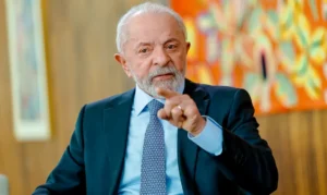 Lula diz que indicação de Messias não deve ser problema político