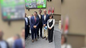 UEA participa de Comissão da COP30 com propostas estratégicas para valorização da Amazônia