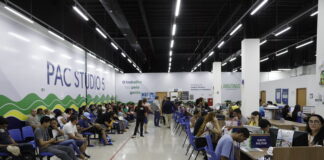 Mutirão da Cidadania Em três dias mais de mil pessoas foram atendidas para a emissão da Carteira de Identidade Nacional Foto Alex Pazuello SECOM