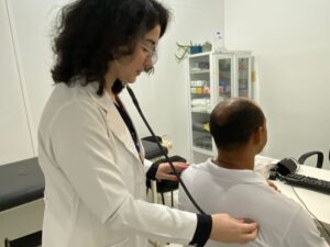 Semsa alerta: 478 mil beneficiários do Bolsa Família precisam fazer acompanhamento de saúde até dezembro em Manaus