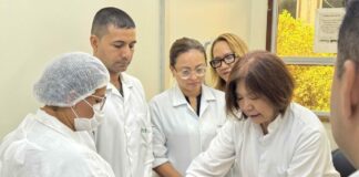 CHEGADA HEMOGLOBINOMETRO TREINAMENTO FOTO LEONARDO MOTA ()