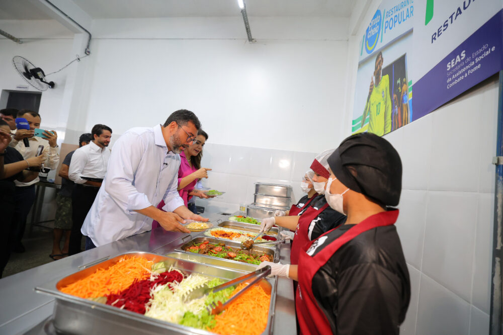 Governador Wilson Lima reinaugura restaurante Prato Cheio do bairro Novo Israel Foto Diego Peres Secom